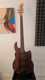 Godin Freeway Active made in Canada, Muziek en Instrumenten, Ophalen, Zo goed als nieuw