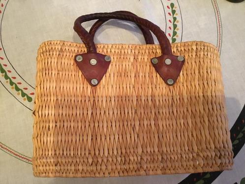 Sac ..’’ VELO ‘’ en rafia (?) ~ pour 5€ ~, Hobby & Loisirs créatifs, Paniers de pique-nique, Neuf