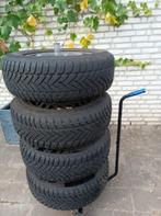 Winterbanden op velg + karretje, Auto-onderdelen, Banden en Velgen, Ophalen, Gebruikt, 15 inch, Winterbanden