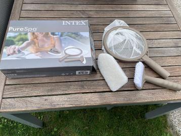 toebehoren intex opblaas spa beschikbaar voor biedingen