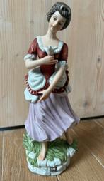 Porseleinen beeld meisje Capodimonte, Enlèvement ou Envoi