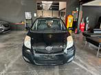 TOYOTA YARIS, Voorwielaandrijving, Stof, Zwart, Centrale vergrendeling