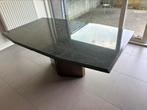 Italiaanse antieke designtafel in graniet, Ophalen, Zo goed als nieuw