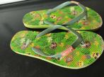 Teenslippers, emoji, maat 32, goede staat, Gebruikt, Jongen of Meisje, Overige typen, Ophalen of Verzenden