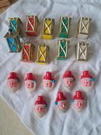 Vintage kerstversiering lantaarntjes en kerstmannetjes., Ophalen of Verzenden