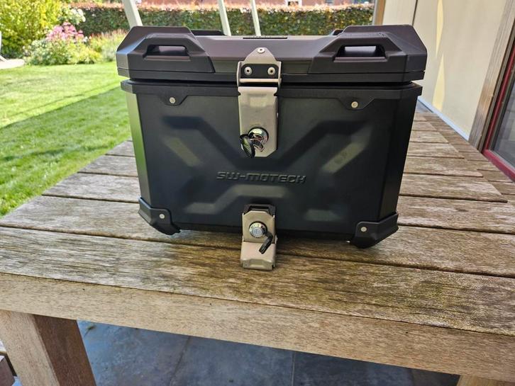 Topbox SW Motech Trax Adventure 38L, Motoren, Accessoires | Koffers en Tassen, Zo goed als nieuw, Ophalen of Verzenden