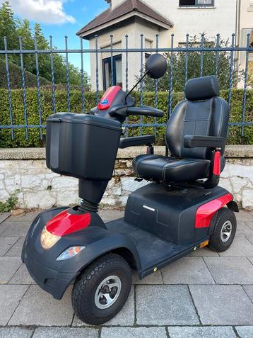 Scootmobiel 15km/h Invacare Comet Pro elektrische scooter beschikbaar voor biedingen