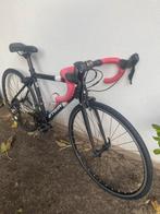 Triban 500 racefiets kind, Fietsen en Brommers, Ophalen, Gebruikt