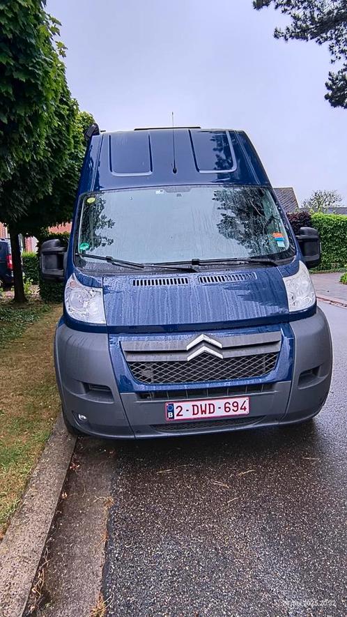 2-persoons camper met fietsdrager & trekhaak – 6m35, Caravans en Kamperen, Mobilhomes, Particulier, tot en met 2, Buscamper of Camperbus