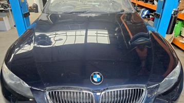 Motorkap BMW 3 serie E92 E93 Monacoblau met. A35 41617168514 beschikbaar voor biedingen