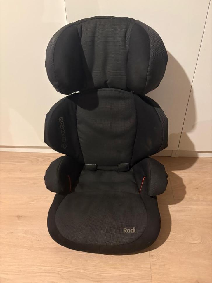 Autostoel Maxi Cosy Rodi, Kinderen en Baby's, Autostoeltjes, Zo goed als nieuw, Maxi-Cosi, 15 t/m 36 kg, Autogordel, Afneembare rugleuning