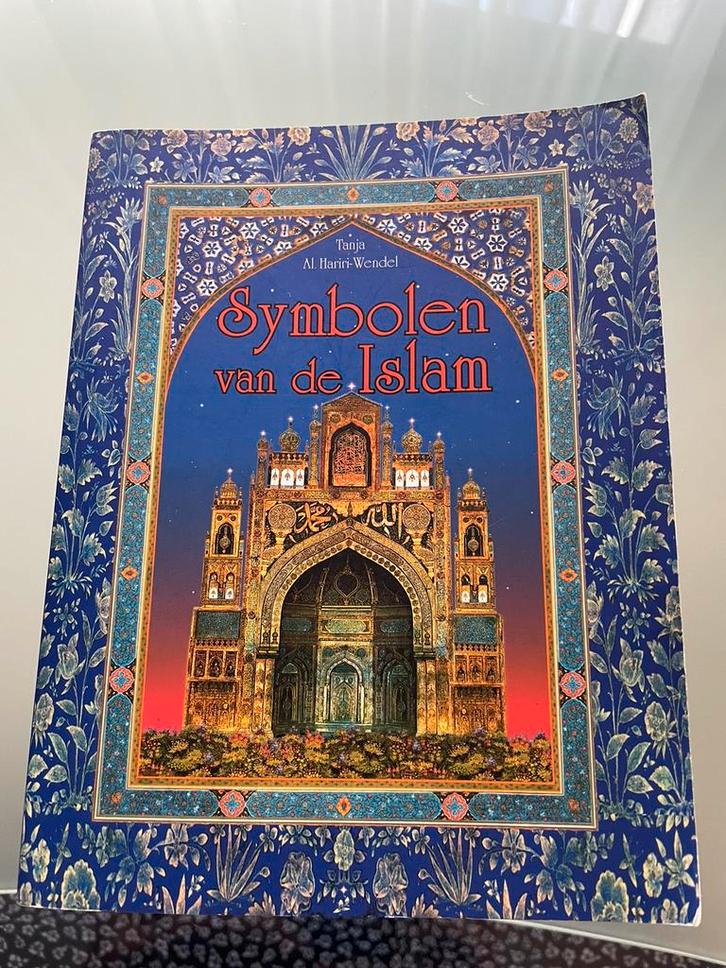 Symbolen Van islam  Tanja al hariri Wendel, Boeken, Sprookjes en Fabels, Gelezen, Ophalen of Verzenden