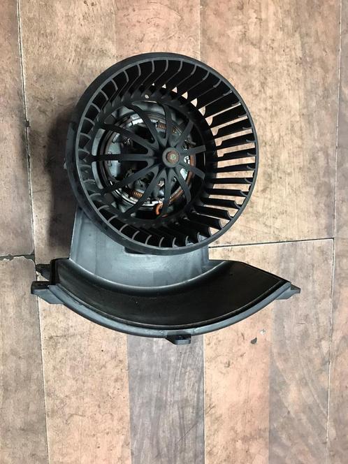 Volkswagen T5 kachelmotor ( aanjager ), Auto-onderdelen, Airco en Verwarming, Volkswagen, Gebruikt, Ophalen of Verzenden