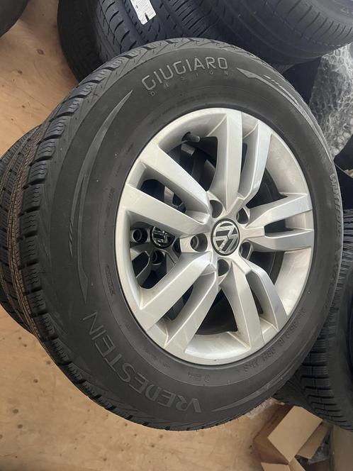 Volkswagen Touran LM Velgen + Vredestein Wintrac 215-65-16 9, Auto-onderdelen, Banden en Velgen, Banden en Velgen, Winterbanden