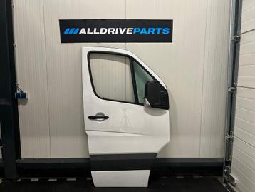 MB Mercedes Sprinter W906 Voorportier rechts wit A9067200105 beschikbaar voor biedingen