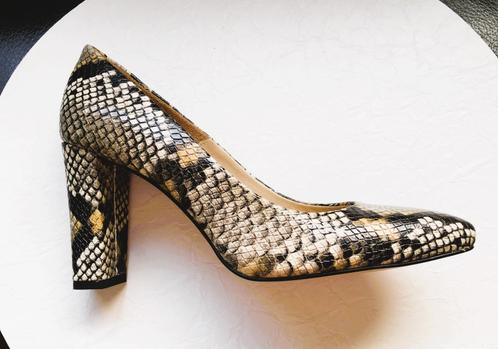 MASSIMO DUTTI - prachtige pumps - high heels - 38, Vêtements | Femmes, Chaussures, Comme neuf, Escarpins, Autres couleurs, Enlèvement ou Envoi