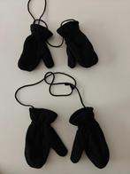 2 paar fleece kinderwanten met koord maat 98/104, Ophalen, Gebruikt, Jongen of Meisje, Handschoenen