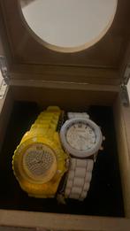 Horloges, Ophalen of Verzenden, Nieuw, Geel, Meisje