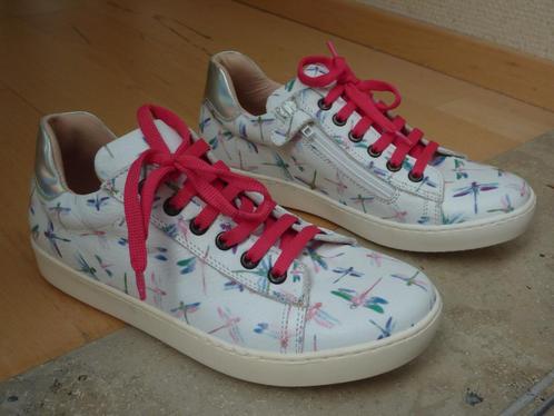 NIEUW - Sneakers Superstar - maat 34, Kinderen en Baby's, Kinderkleding | Schoenen en Sokken, Nieuw, Sportschoenen, Meisje, Ophalen of Verzenden