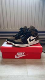 Air Jordan 1 mid SE olive toe, Overige kleuren, Zo goed als nieuw, Ophalen, Nike Air Jordan