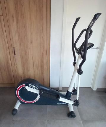 * GERESERVEERD * Flow Fitness crosstrainer  beschikbaar voor biedingen