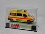 VW T4 ambulance Bremen - AWM 1/87, Hobby en Vrije tijd, Modelauto's | 1:87, Verzenden, Zo goed als nieuw, Auto, AWM