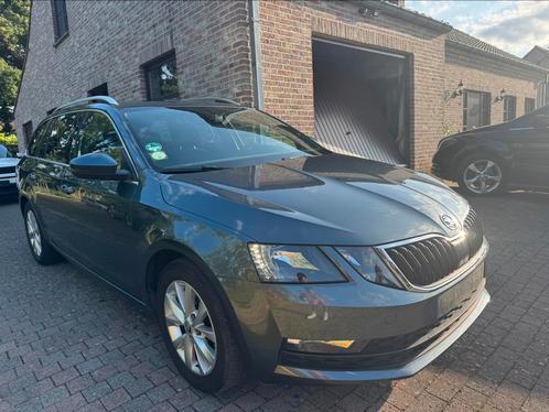 Skoda Octavia SW 1.6 TDI/Pano/Keyless/Navi/Cruise/Zetelverwm, Auto's, Skoda, Bedrijf, Te koop, Octavia, Airbags, Airconditioning