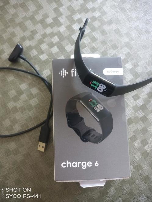 Fit it Charge 6., Handtassen en Accessoires, Smartwatches, Zo goed als nieuw, Ophalen