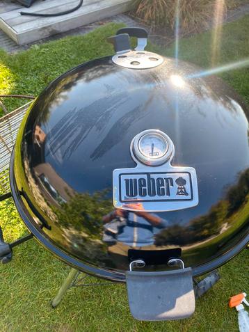 Weber Master Touch Premium 