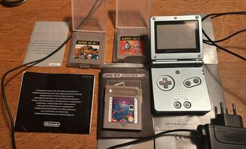 Top condirie Nitendo Gameboy Advance SP origele doos,oplader beschikbaar voor biedingen