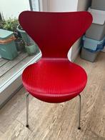 Chaise Fritz Hansen Rouge - 565, Maison & Meubles, Chaises, Rouge, Enlèvement, Utilisé, Bois