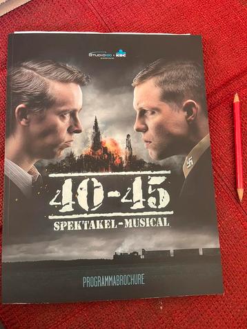 Boek Oorlog 40-44 programma brochure Spektakel Musical, Enlèvement, Comme neuf