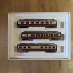 set van 3 personenauto's 43115, Wisselstroom, Verzenden, Wagon, Zo goed als nieuw