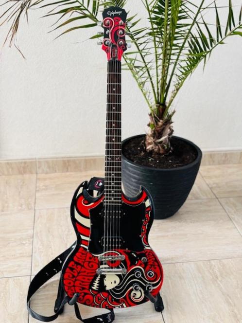 UNIEK! Epiphone SG 310 Emily The Strange, Muziek en Instrumenten, Snaarinstrumenten | Gitaren | Elektrisch, Zo goed als nieuw
