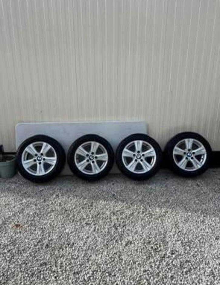 Winterbanden op velg BMW 1-reeks, Auto-onderdelen, Banden en Velgen, Band(en), Winterbanden, Ophalen