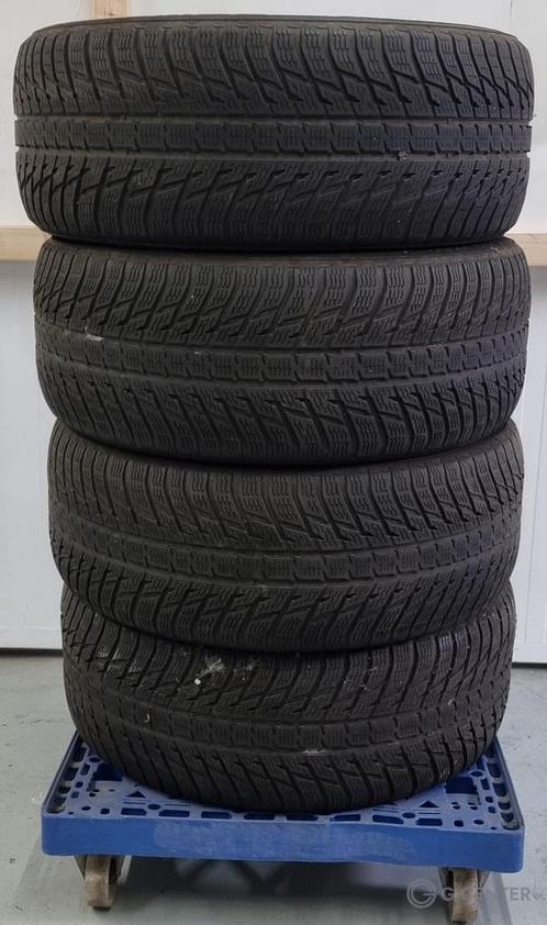 Nokian VR SUV set van 4 winterbanden 275/55 R19 o.a. Mercede, Autos : Pièces & Accessoires, Pneus & Jantes, Pneu(s), 19 pouces