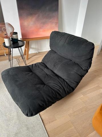 Fauteuil vintage ligne roset Marsala alcantara noir, Comme neuf, Noir