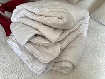 100% merino duvet beschikbaar voor biedingen