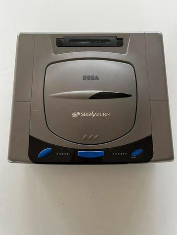 Sega Saturn console en toebehoren 