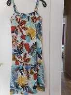 Zomer jurk met fleurige kleuren dames, Maat 38/40 (M), Ophalen of Verzenden, Zo goed als nieuw, Onder de knie