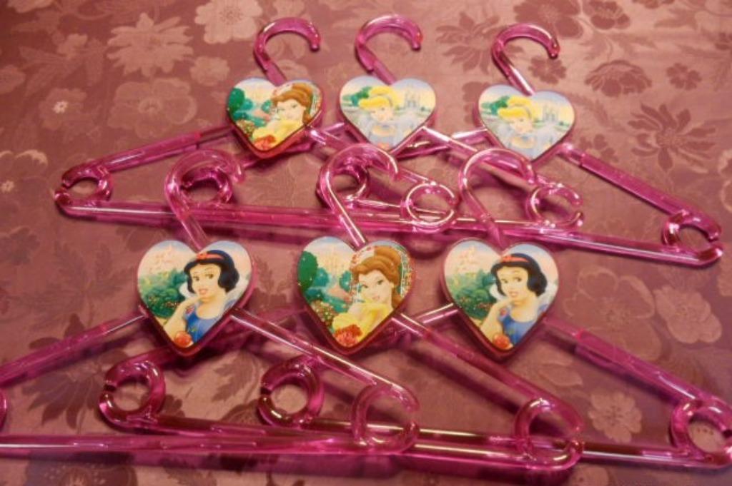 (50) -6 cintres princesse disney -, Enlèvement ou Envoi, Comme neuf