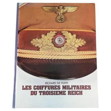 Les coiffures militaires du troisieme Reich beschikbaar voor biedingen