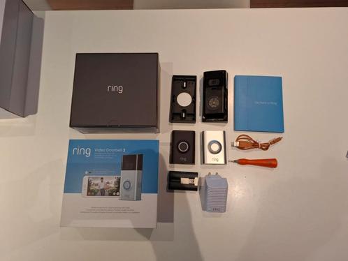 Te koop: Ring Video Doorbell 2 + extra Ring Chime + reserv, Audio, Tv en Foto, Fotoalbums en Accessoires, Zo goed als nieuw, Ophalen of Verzenden