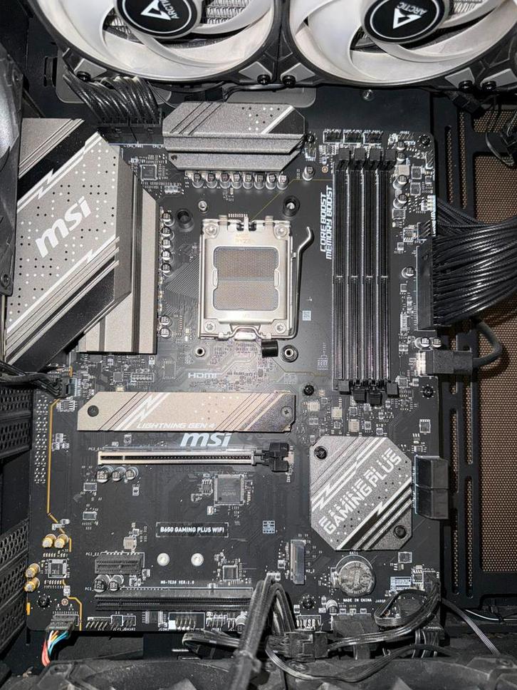 Msi b650, Computers en Software, Moederborden, Zo goed als nieuw, Ophalen