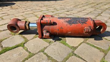 Piston voor houtkliever  beschikbaar voor biedingen