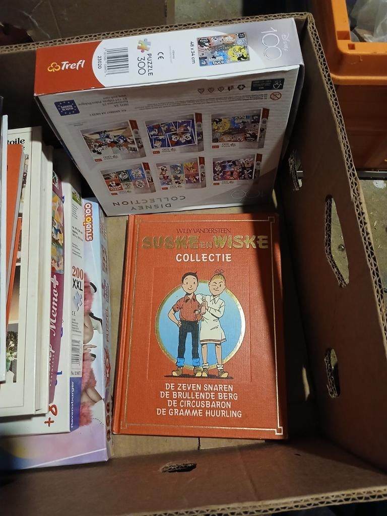 Strips suske en wiske 5 stuks, Meerdere comics, Ophalen of Verzenden, Zo goed als nieuw, Willy Vandersteen