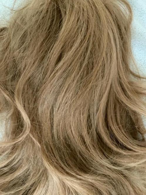 Haartopper te koop, echt haar, donkerblond., Handtassen en Accessoires, Uiterlijk | Haarverzorging, Zo goed als nieuw, Pruik of Haarverlenging