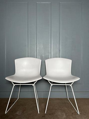 10 Knoll Bertoia Plastic Side Chair stoelen binnen en buiten