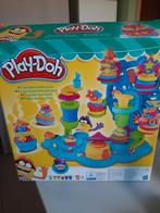 Play doh Cupcake Celebration + 1 potje nieuwe plasticine, Comme neuf, Enlèvement ou Envoi