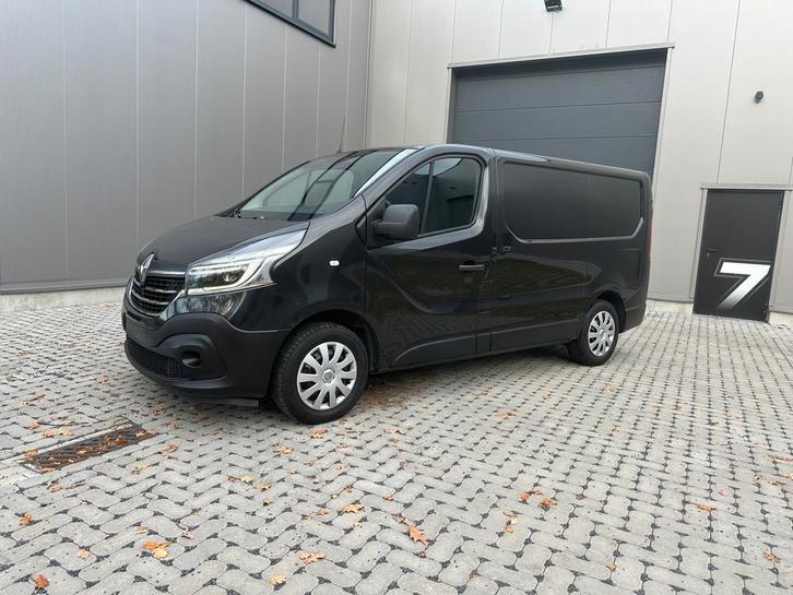 Renault traffic|2.0dci|2020|euro6|ggv|cruisecontrol|btw, Auto's, Bestelwagens en Lichte vracht, Bedrijf, ABS, Airbags, Airconditioning